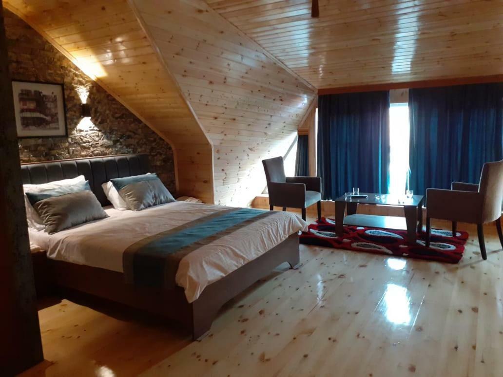 Buta Hotel Lerik Eksteriør bilde